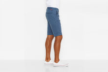 Load image into Gallery viewer, Levi's Commuter 504 Regular Straight Shorts